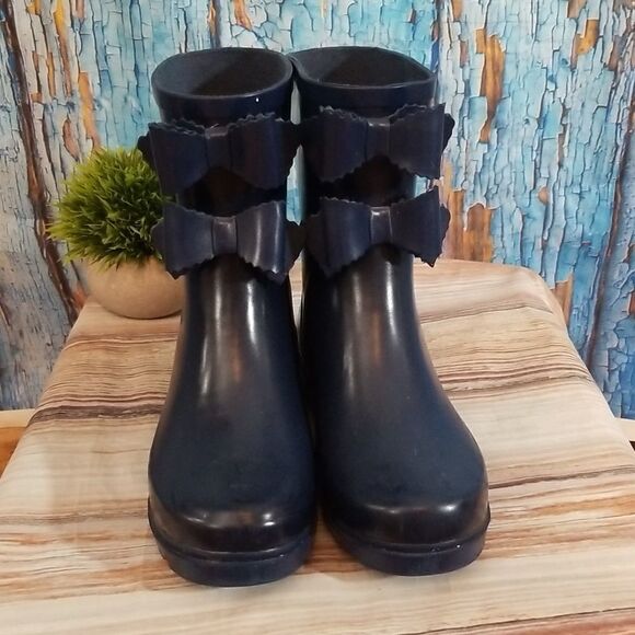 Juicy Couture Bow Accent Navy Rain Boots - Picture 1 of 10